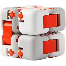 Кубик-конструктор Xiaomi Mi Cube Spinner Bunny Fingertips (multicolor) Кубик-конструктор Xiaomi Mi Cube Spinner Bunny Fingertips (multicolor)