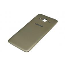 Задняя крышка Samsung Galaxy J3 (2016) J320F Gold
